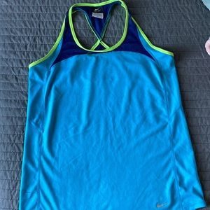 workout tank top